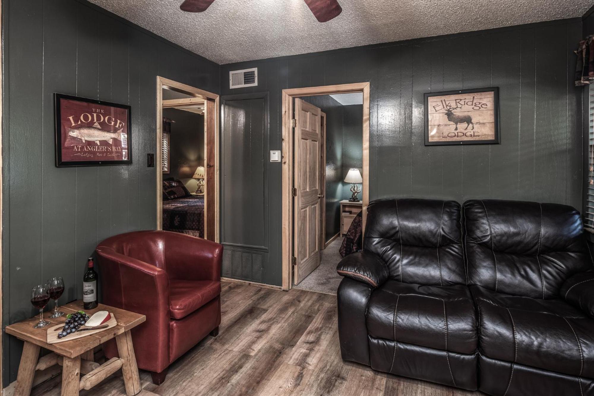 Upper Canyon Inn & Cabins Ruidoso Exterior photo