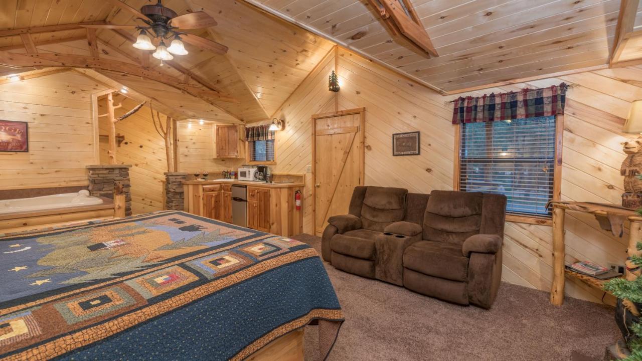 Upper Canyon Inn & Cabins Ruidoso Exterior photo